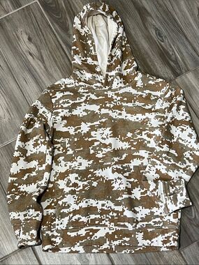 bcg Brown and White Digital Camo Kids Hoodie.       C